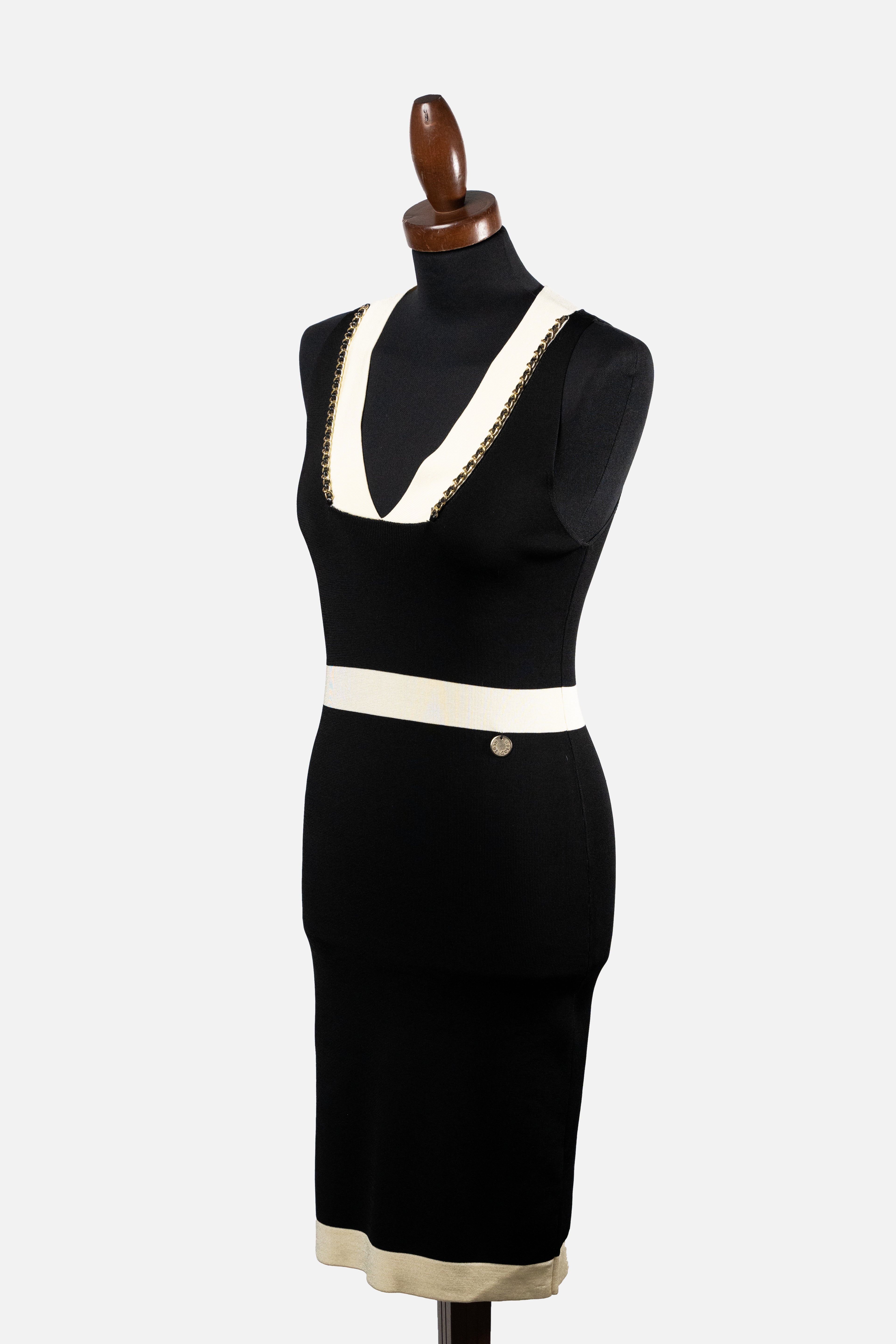 Rebel Queen Black & White Chain Knit Dress