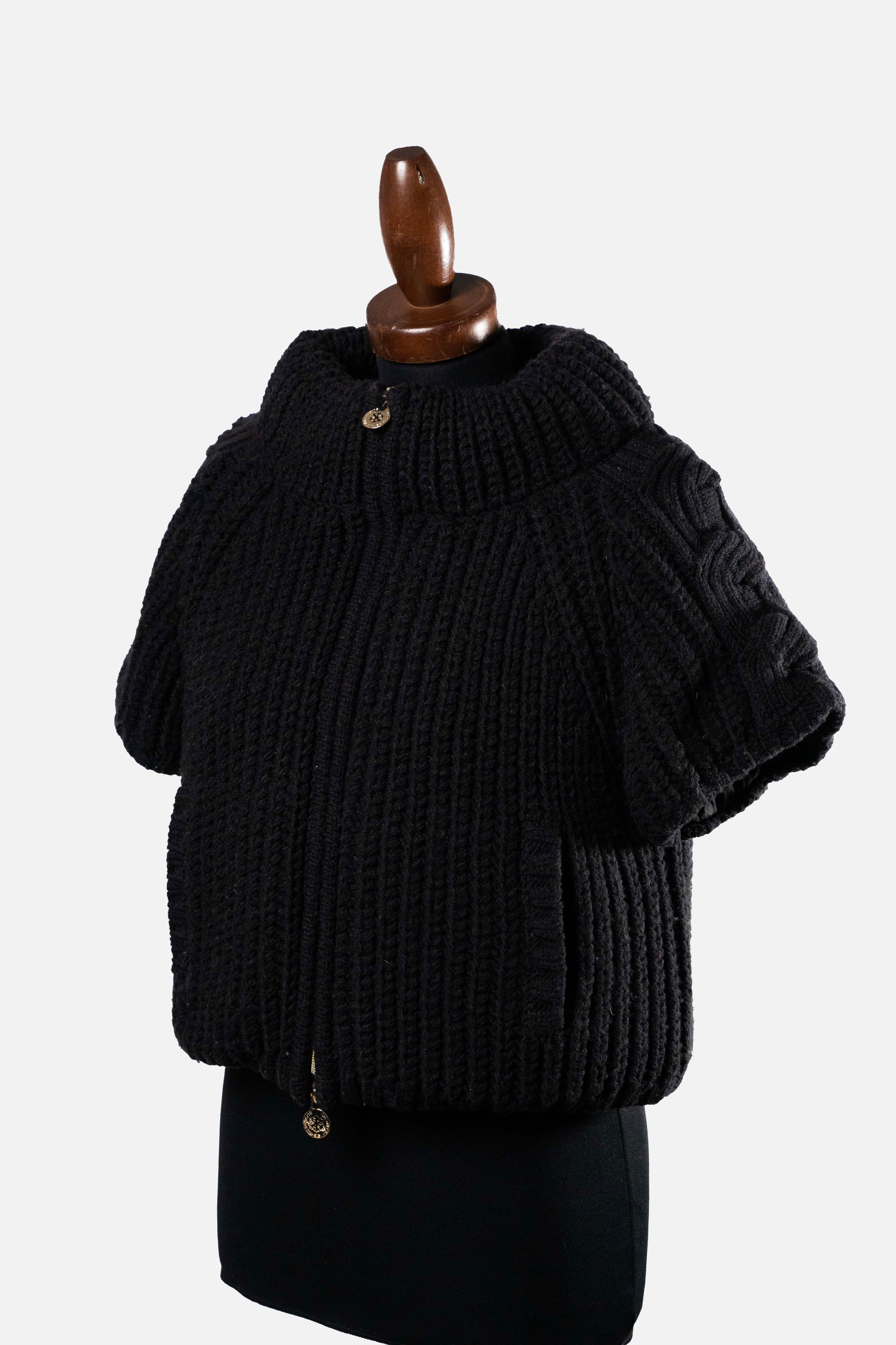 Elisabetta Franchi Black Chunky Knit Bolero/Cardigan